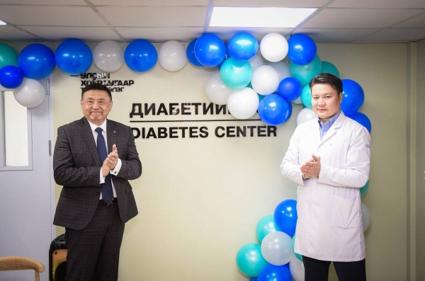  "ДИАБЕТИЙН ТӨВ" БАЙГУУЛАГДЛАА. | Улсын Хоёрдугаар Төв Эмнэлэг