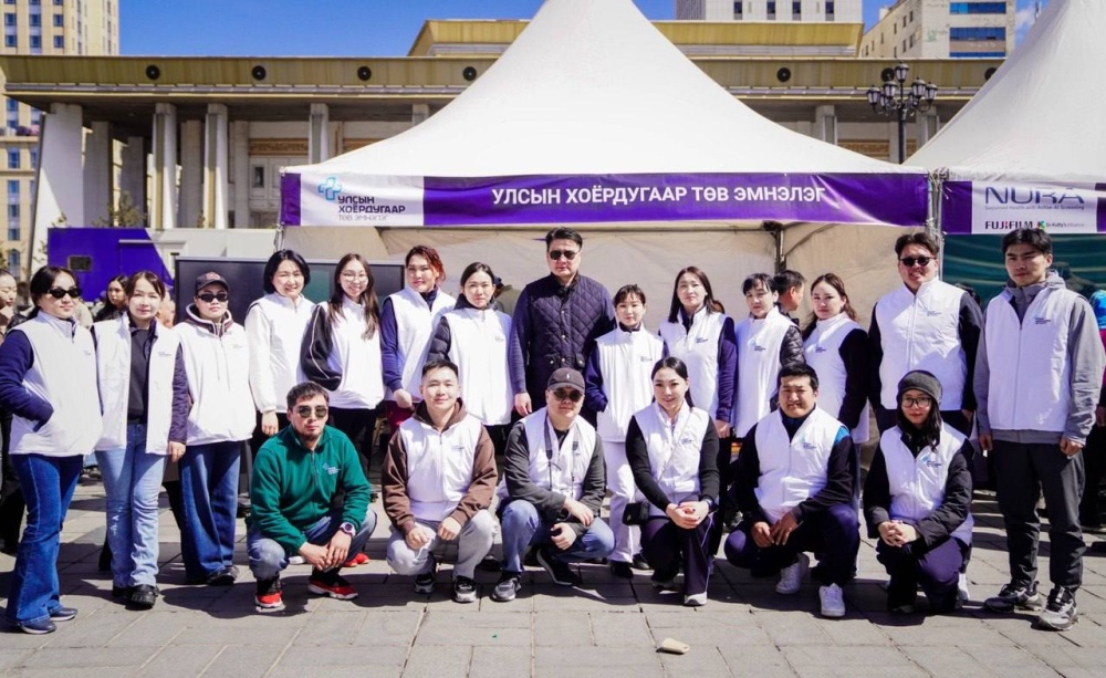 "НЭЭЛТТЭЙ ХААЛГАНЫ ӨДӨРЛӨГ 2026" ЯВУУЛЫН ЭМНЭЛГЭЭР 600 ОРЧИМ ИРГЭН ҮЙЛЧЛҮҮЛЖЭЭ(0) | Улсын Хоёрдугаар Төв Эмнэлэг